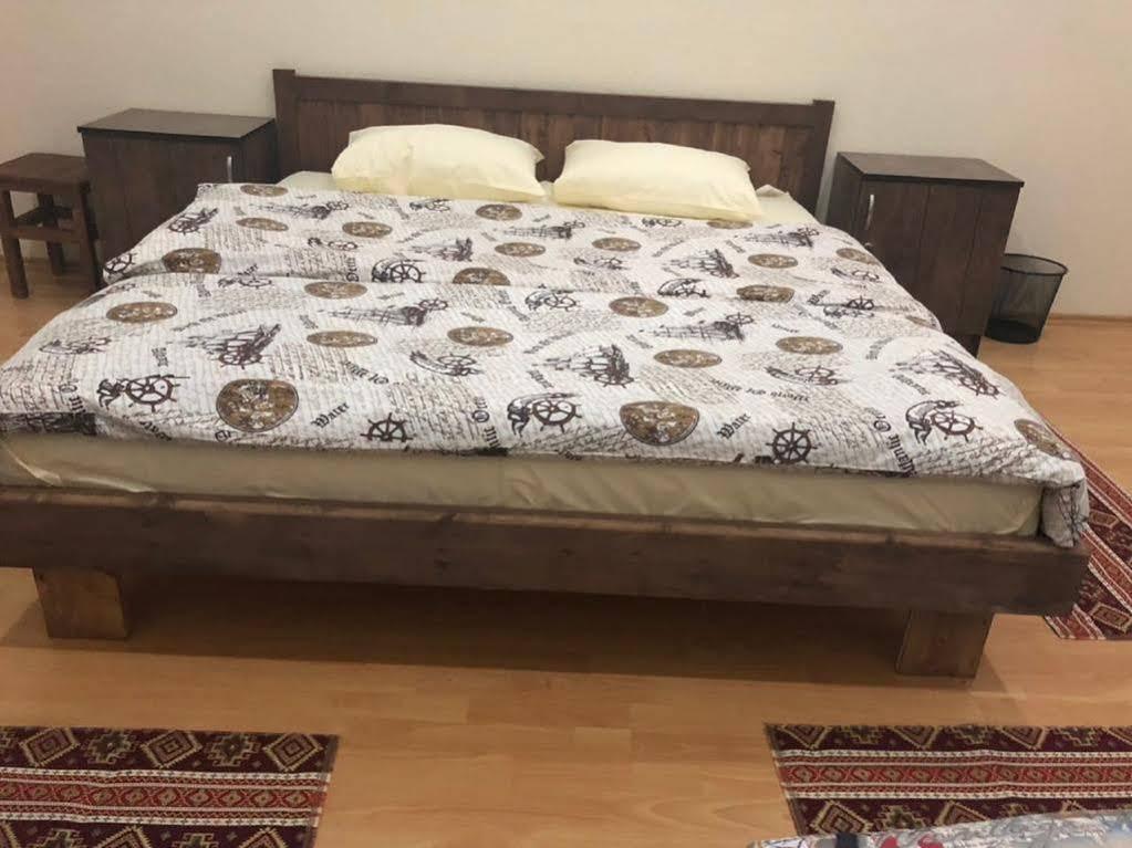Capital Hostel Баку Екстер'єр фото