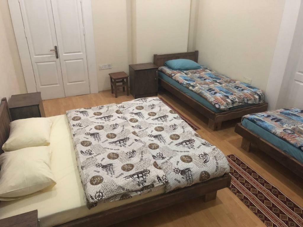 Capital Hostel Баку Екстер'єр фото